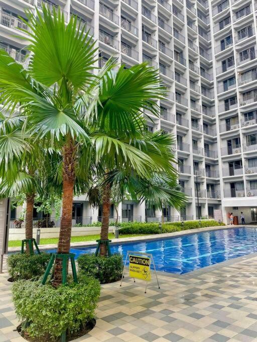 Fully Equipped 1Br Condo At Shore2 Near To Moa Manila Exterior photo