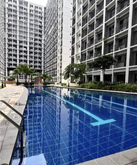 Fully Equipped 1Br Condo At Shore2 Near To Moa Manila Exterior photo