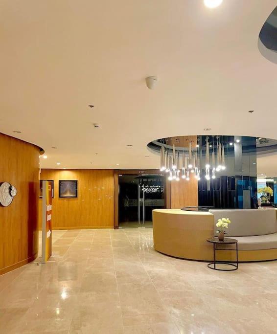 Fully Equipped 1Br Condo At Shore2 Near To Moa Manila Exterior photo