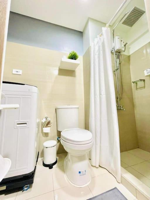 Fully Equipped 1Br Condo At Shore2 Near To Moa Manila Exterior photo