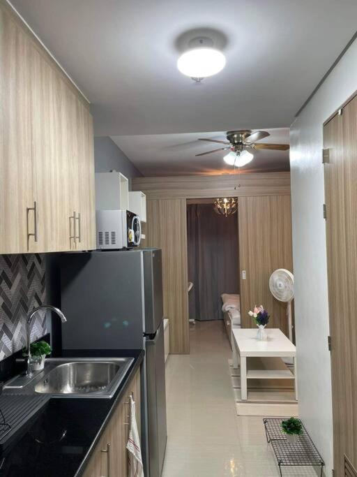 Fully Equipped 1Br Condo At Shore2 Near To Moa Manila Exterior photo