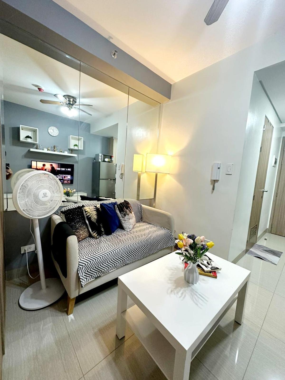 Fully Equipped 1Br Condo At Shore2 Near To Moa Manila Exterior photo